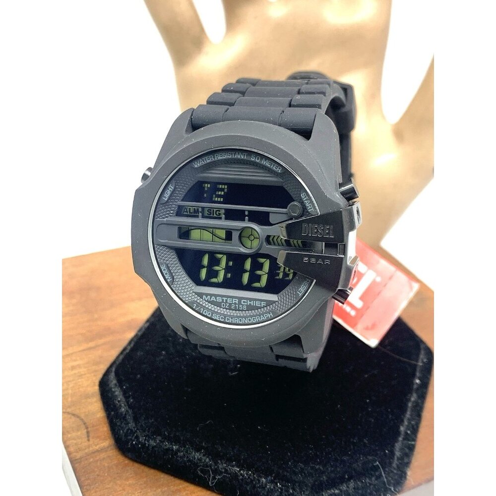 Diesel Men's Watch DZ2158 Master Chief Quartz Black Dial Quartz Rubber Band 44mm